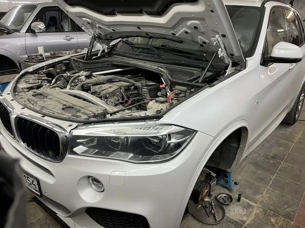 BMW X5. Кузов F15. Дизельный двигатель N57. 2018 год.